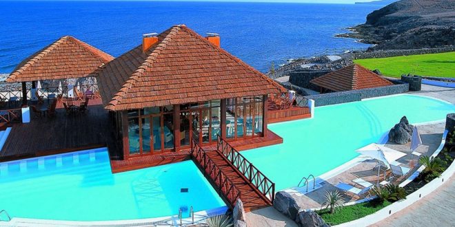 السياحة في جزر الكناري