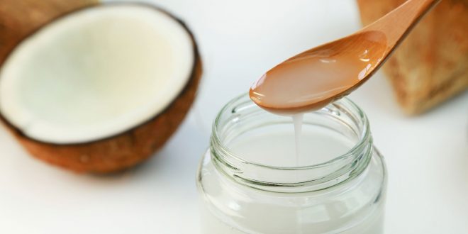 زيت جوز الهند للقشرة